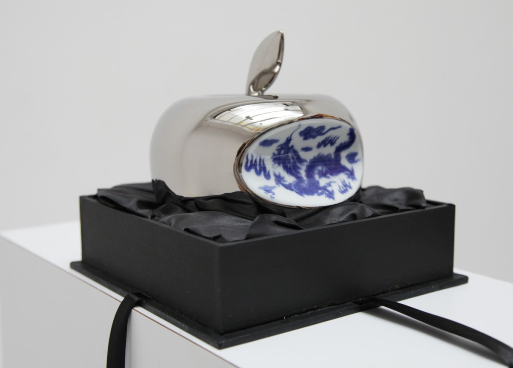 APPLE - ARGENT, 2013