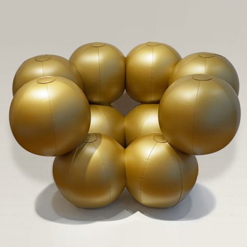 Molecular armchair Gold